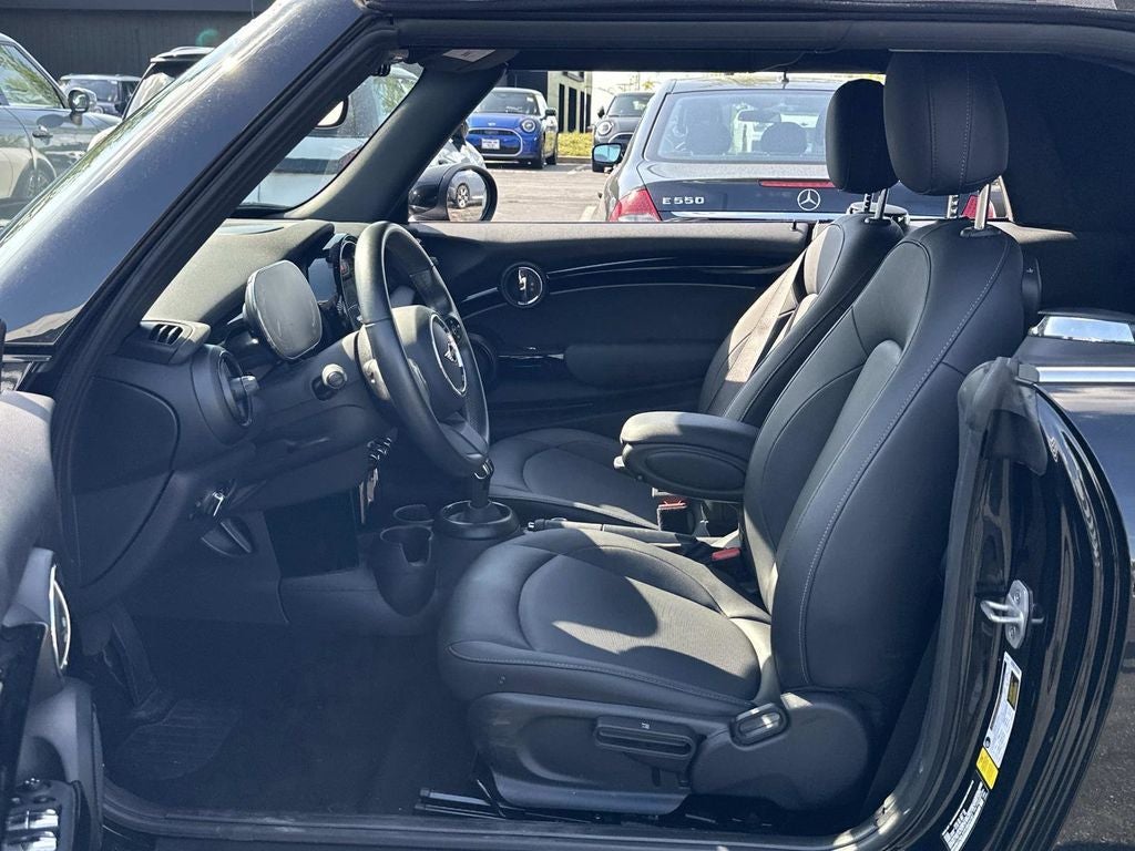 2023 MINI Cooper Convertible Signature