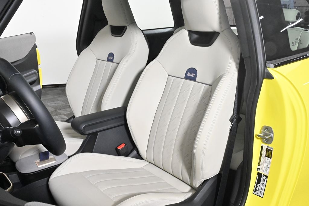 2025 MINI Cooper S Iconic Hardtop 2 Door