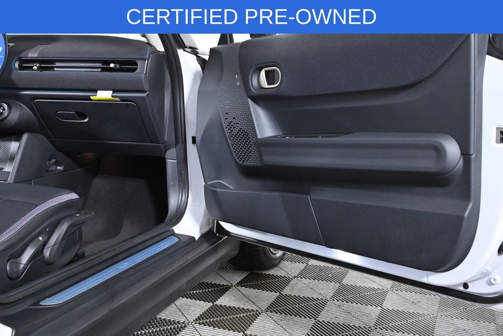 2025 MINI Cooper S Iconic Hardtop 2 Door