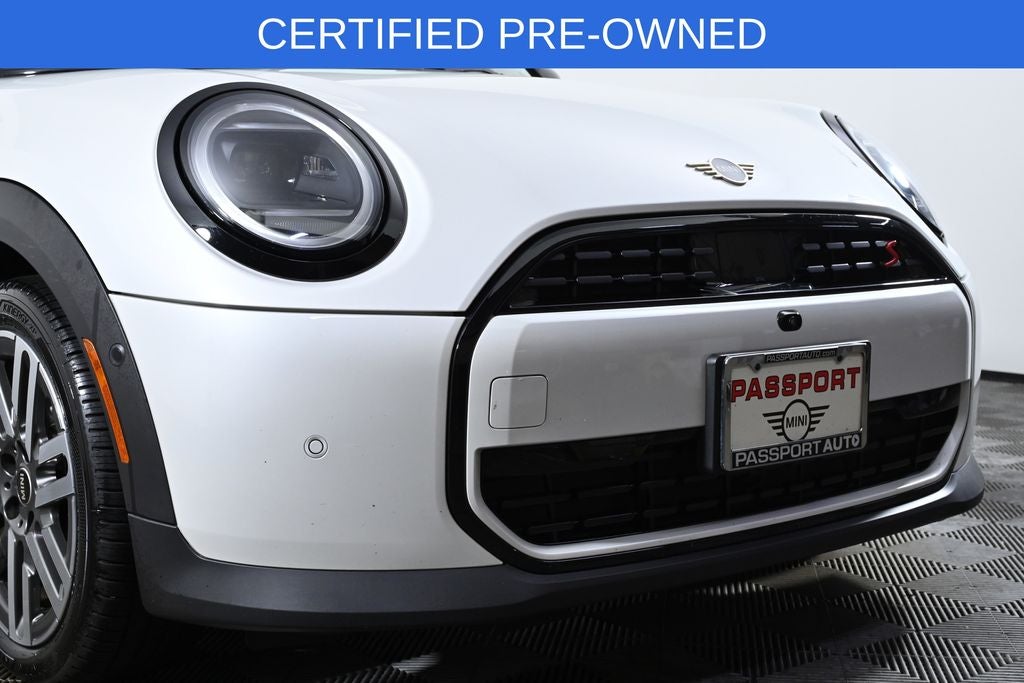 2025 MINI Cooper S Iconic Hardtop 2 Door