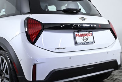 2025 MINI Cooper S Iconic Hardtop 2 Door