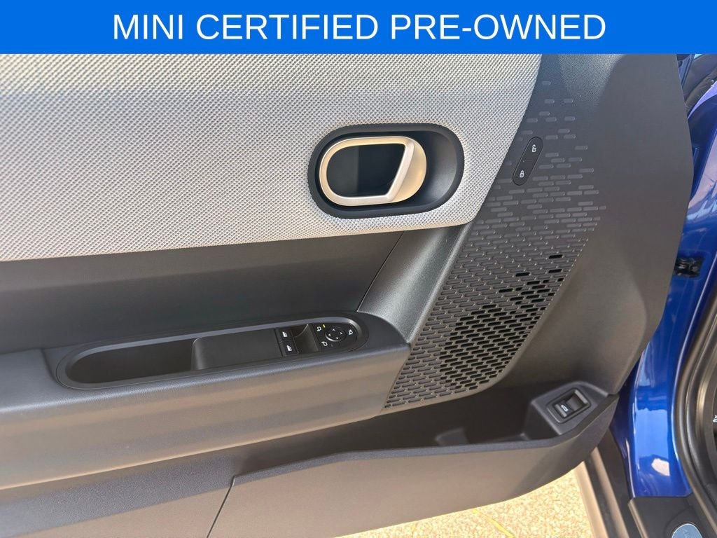 2025 MINI Cooper S Hardtop 2 Door Iconic