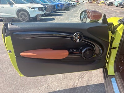 2024 MINI Cooper S Iconic