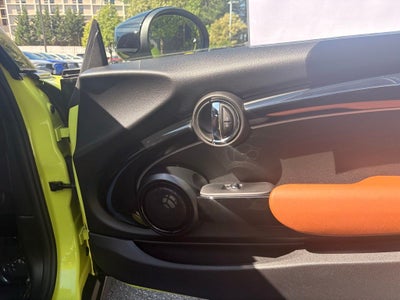 2024 MINI Cooper S Iconic