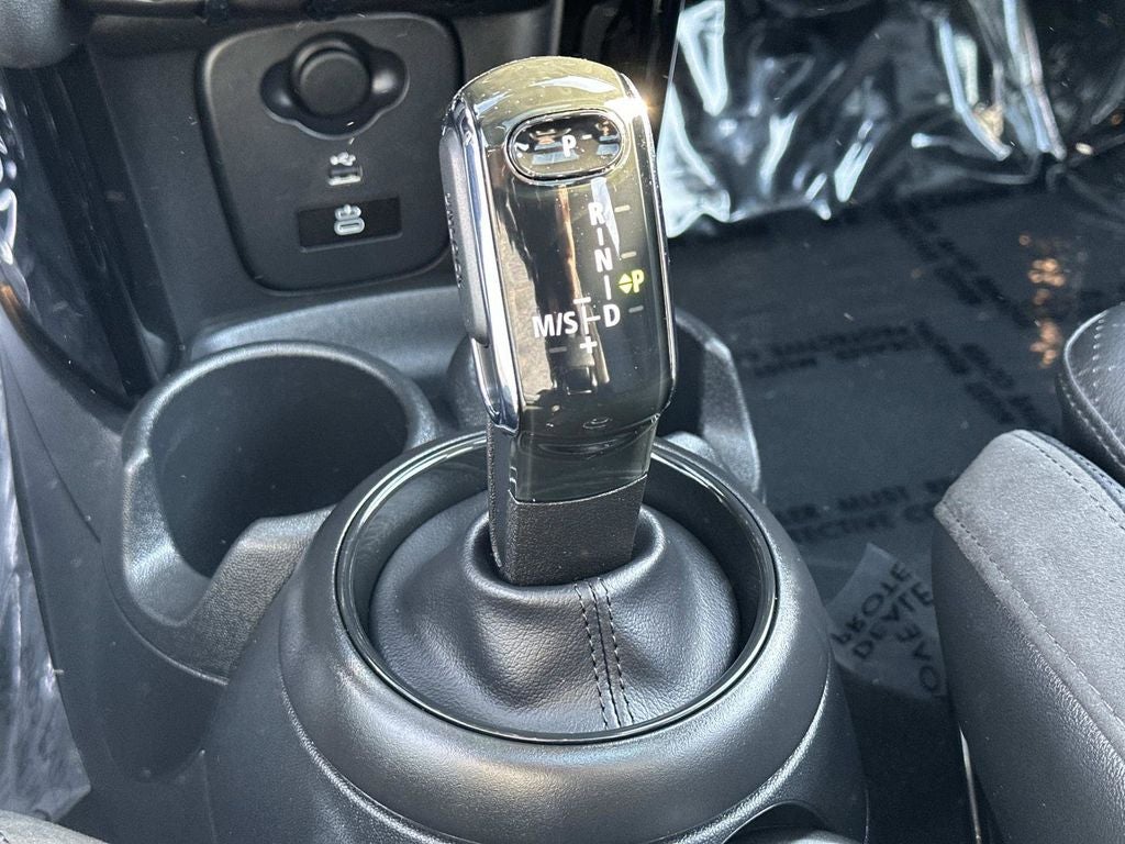 2024 MINI Cooper S Iconic Hardtop 4 Door