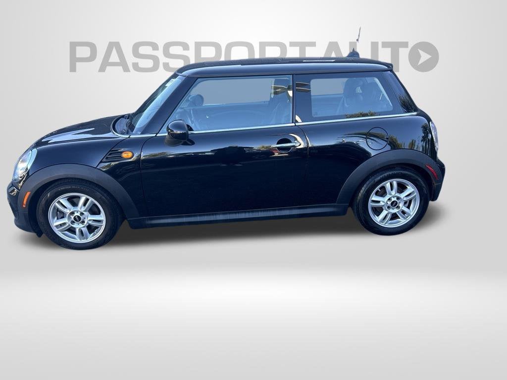 2013 MINI Cooper Base