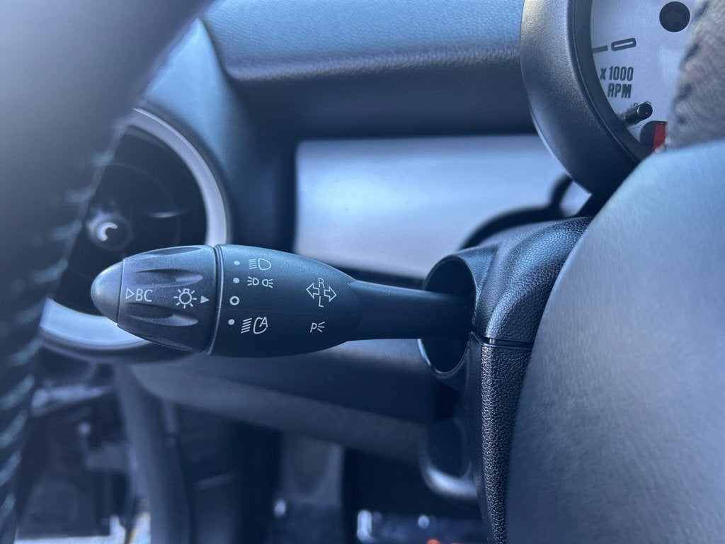 2013 MINI Cooper Base