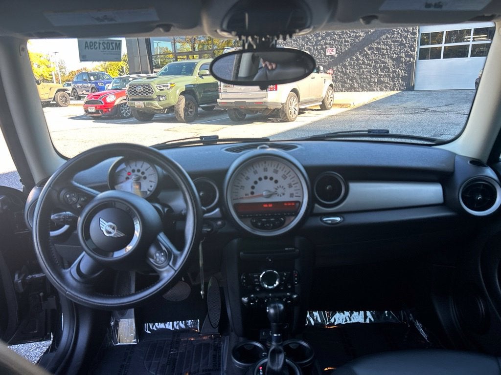 2013 MINI Cooper Base