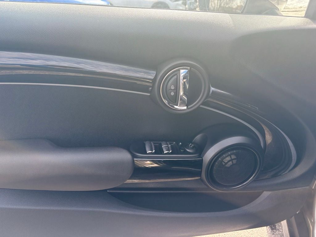 2016 MINI Cooper S Base