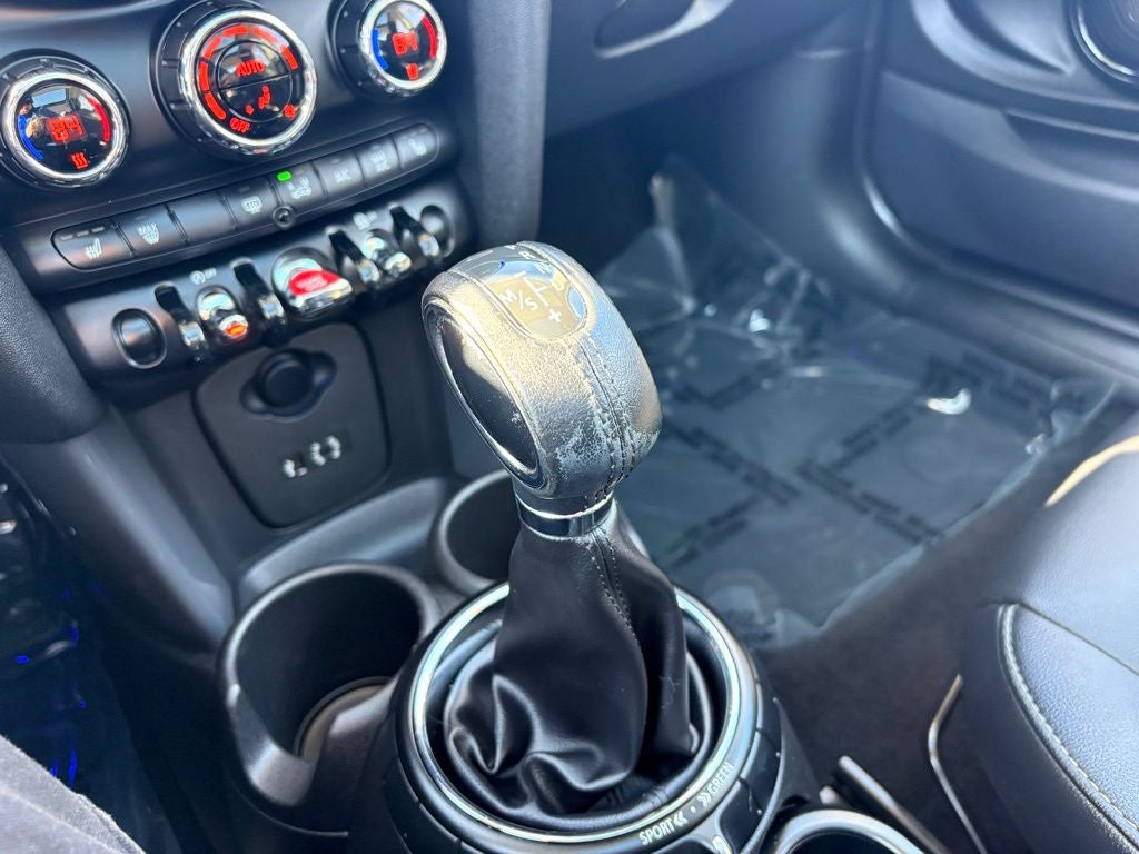 2015 MINI Cooper Base Hardtop 2 Door