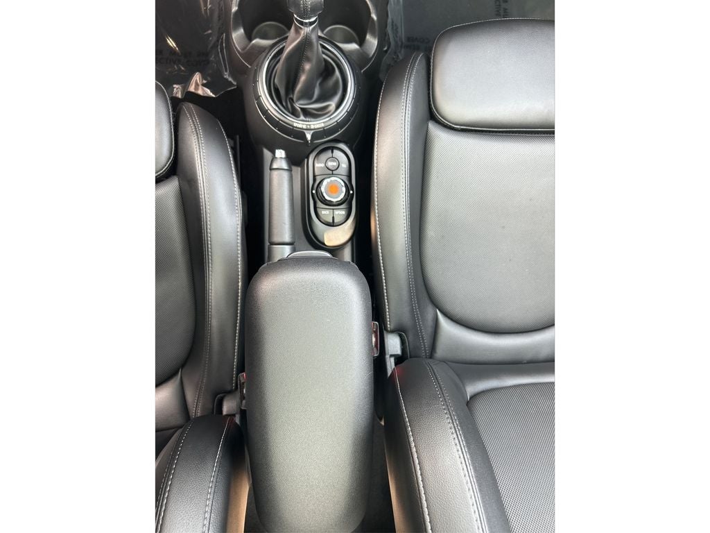 2016 MINI Cooper S Base 4 Door