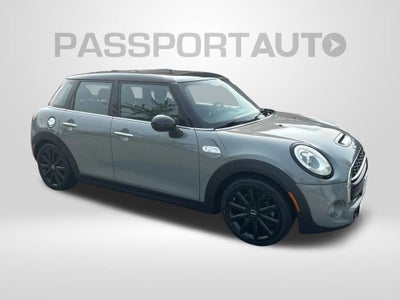 2016 MINI Cooper S Base 4 Door