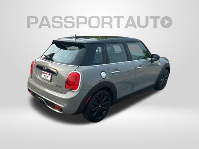 2016 MINI Cooper S Base 4 Door