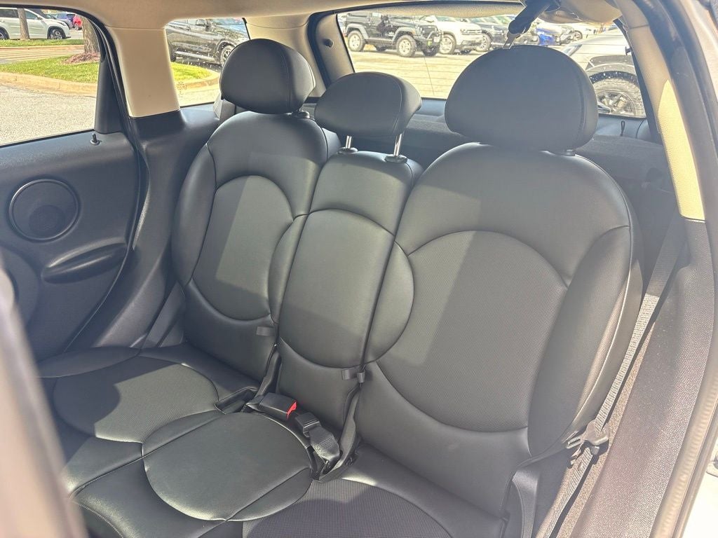 2015 MINI Cooper Countryman FWD 4dr