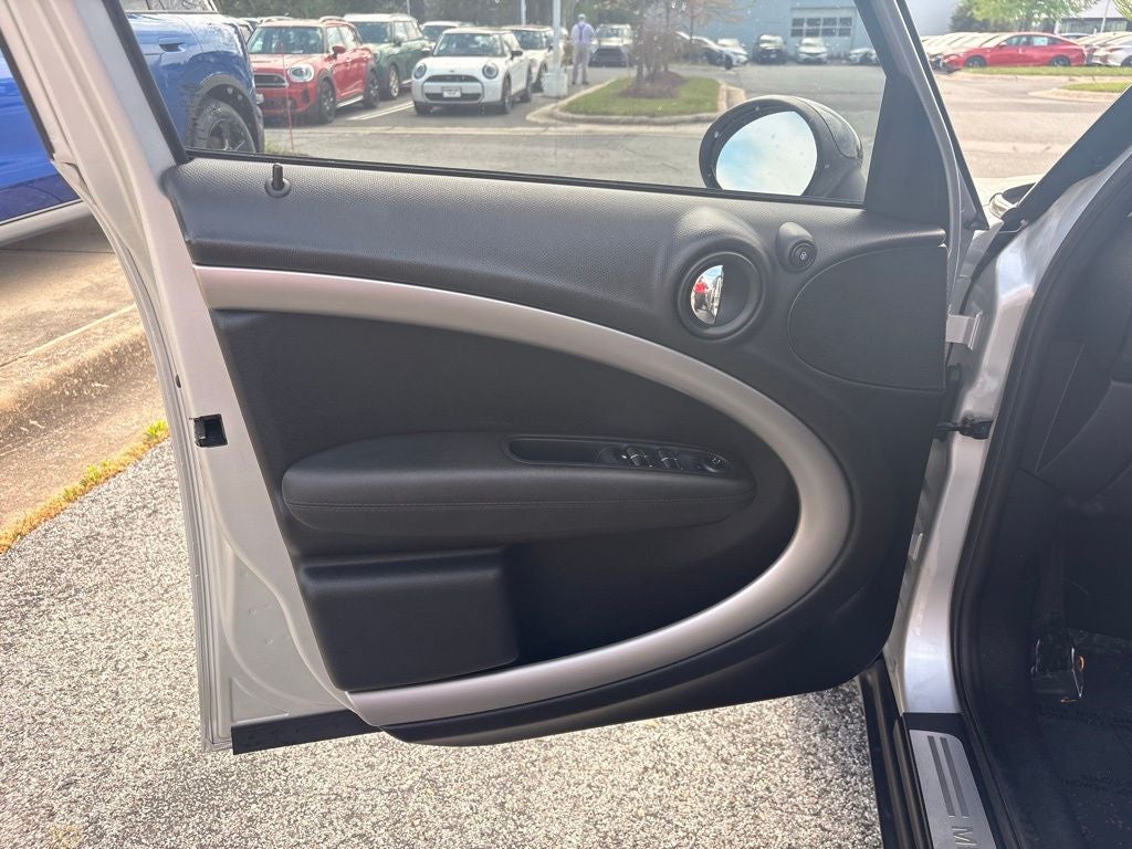 2015 MINI Cooper Countryman FWD 4dr