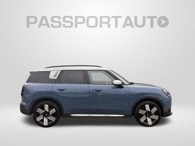 2025 MINI Cooper S Countryman Iconic