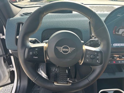2025 MINI Cooper Countryman SE Iconic ALL4