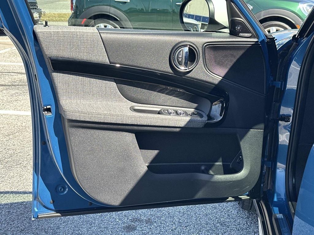 2023 MINI Cooper S Countryman Signature