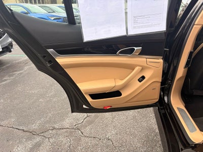 2013 Porsche Panamera Platinum Edition