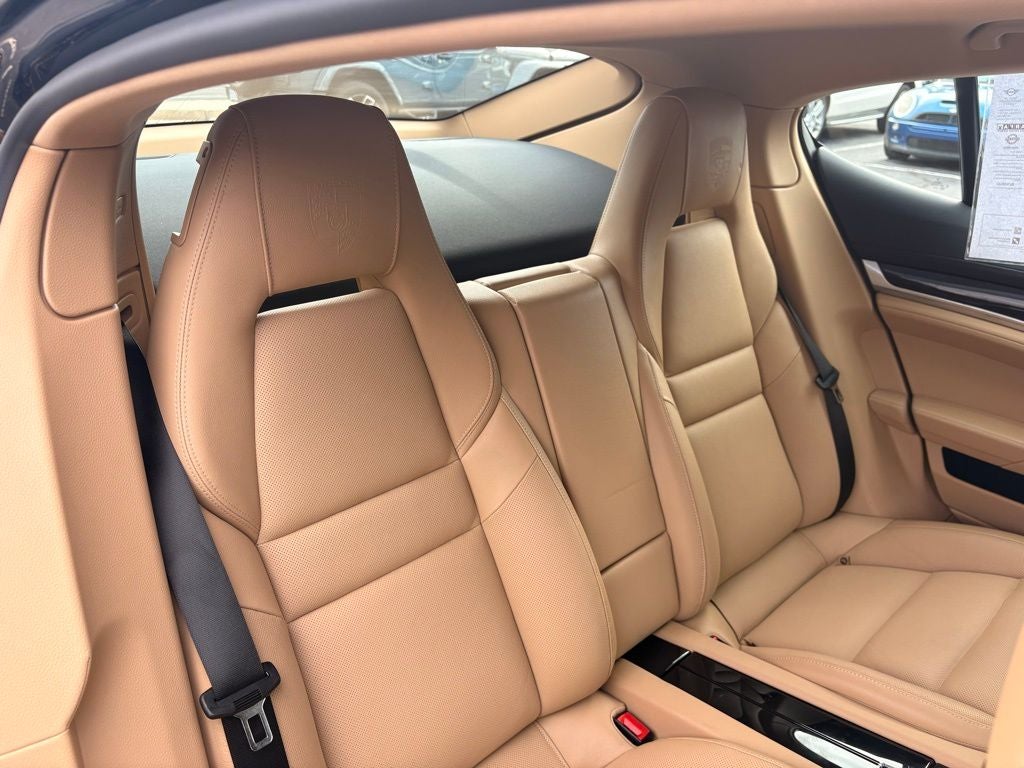 2013 Porsche Panamera Platinum Edition