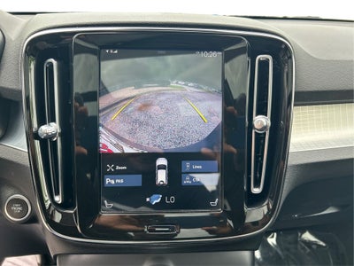 2020 Volvo XC40 Momentum AWD
