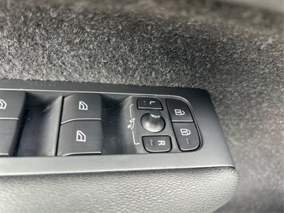 2020 Volvo XC40 Momentum AWD