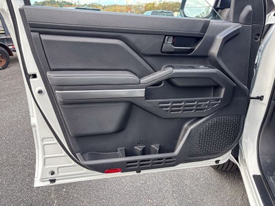 2025 Toyota Tacoma SR5