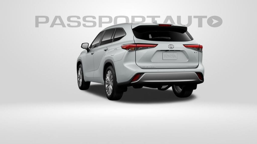 2026 Toyota Highlander Hybrid Platinum
