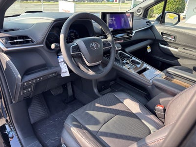 2026 Toyota Sienna Platinum