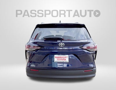 2026 Toyota Sienna LE