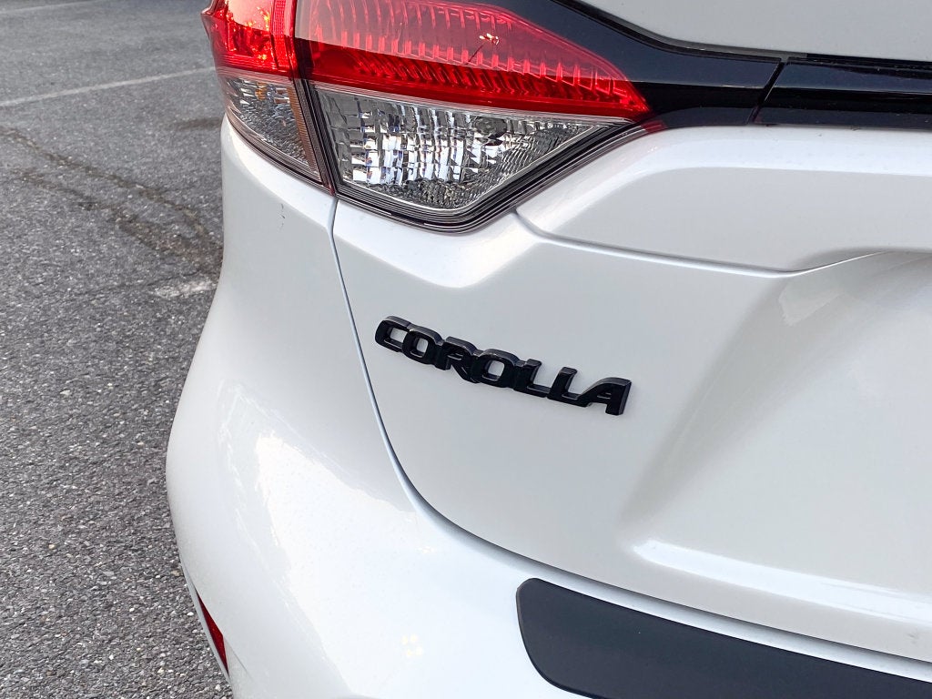 2027 Toyota Corolla SE