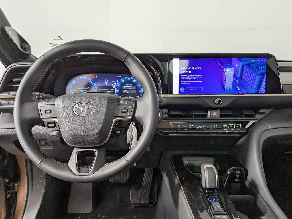 2026 Toyota Toyota Crown Signia Limited