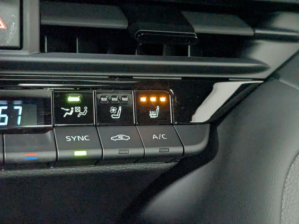 2026 Toyota Toyota Crown Signia Limited