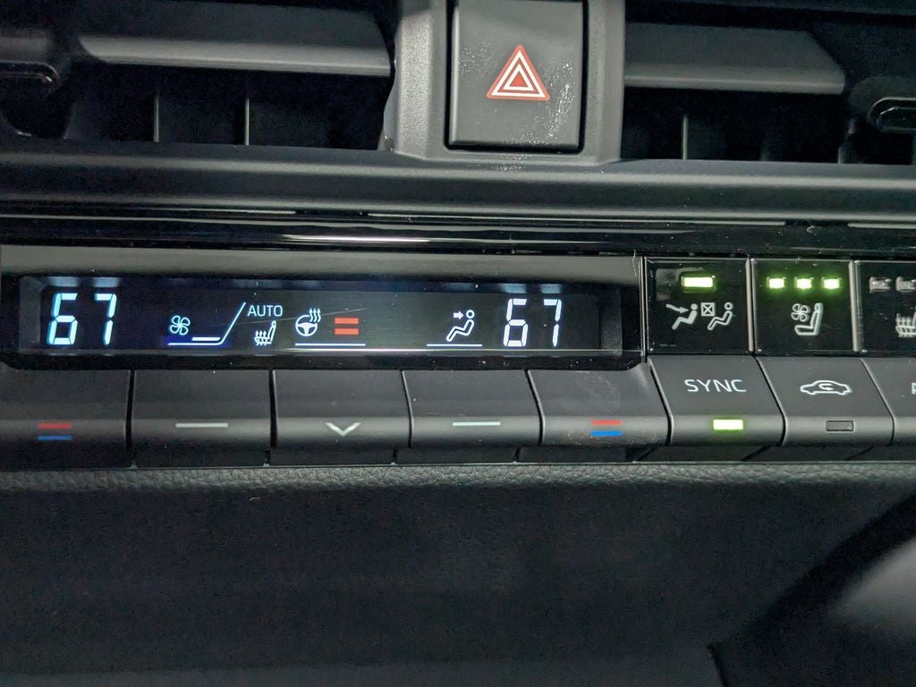 2026 Toyota Toyota Crown Signia Limited