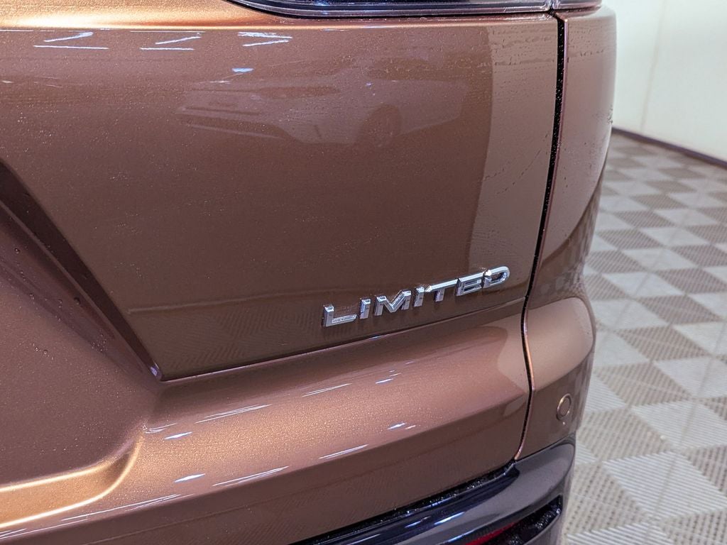 2026 Toyota Toyota Crown Signia Limited