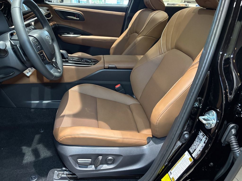 2026 Toyota Toyota Crown Signia Limited