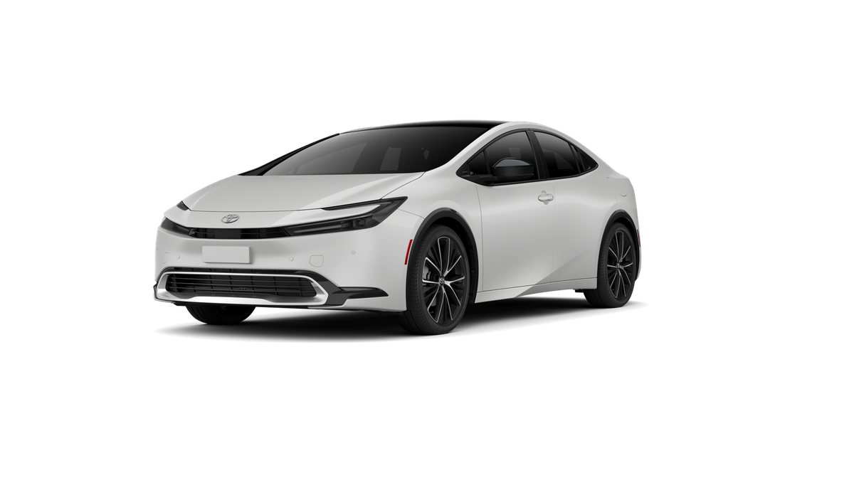 2026 Toyota Prius XLE FWD's photo