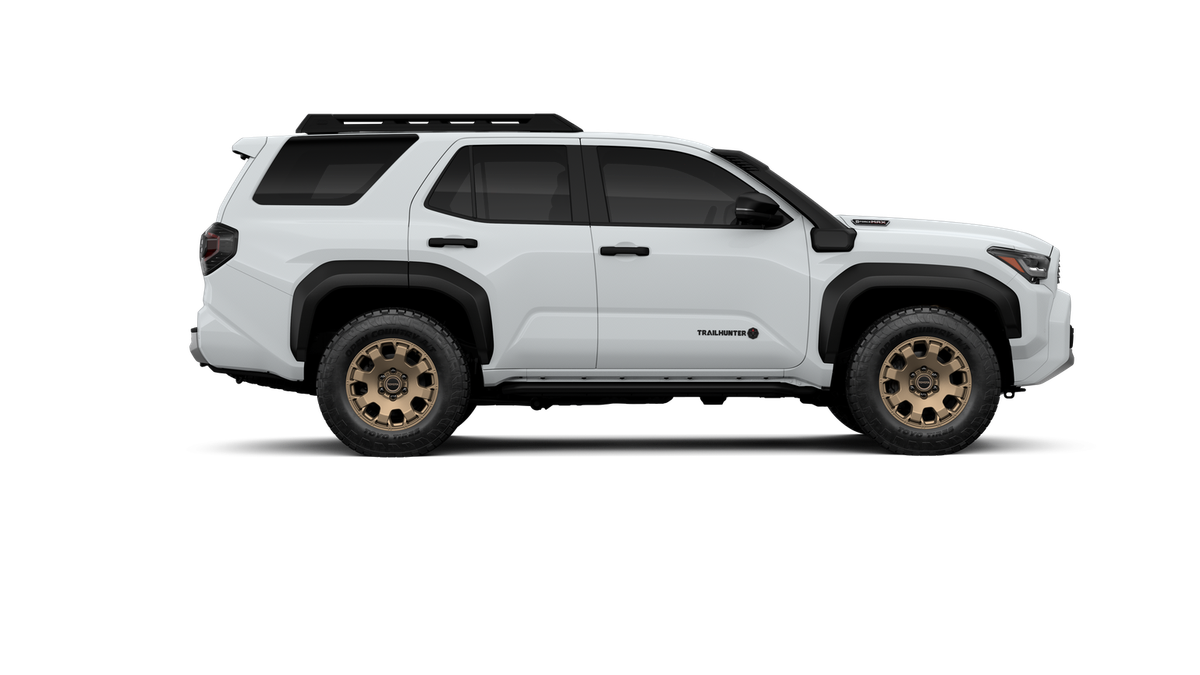 2026 Toyota 4Runner i-FORCE MAX 4Runner Trailhunter