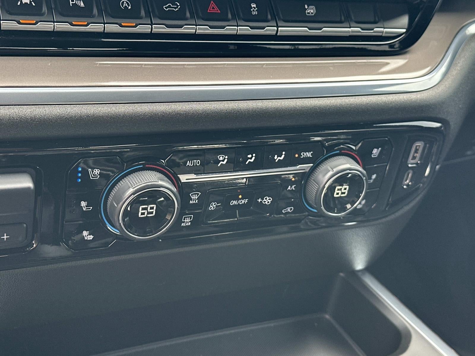 2022 Chevrolet Silverado 1500 High Country