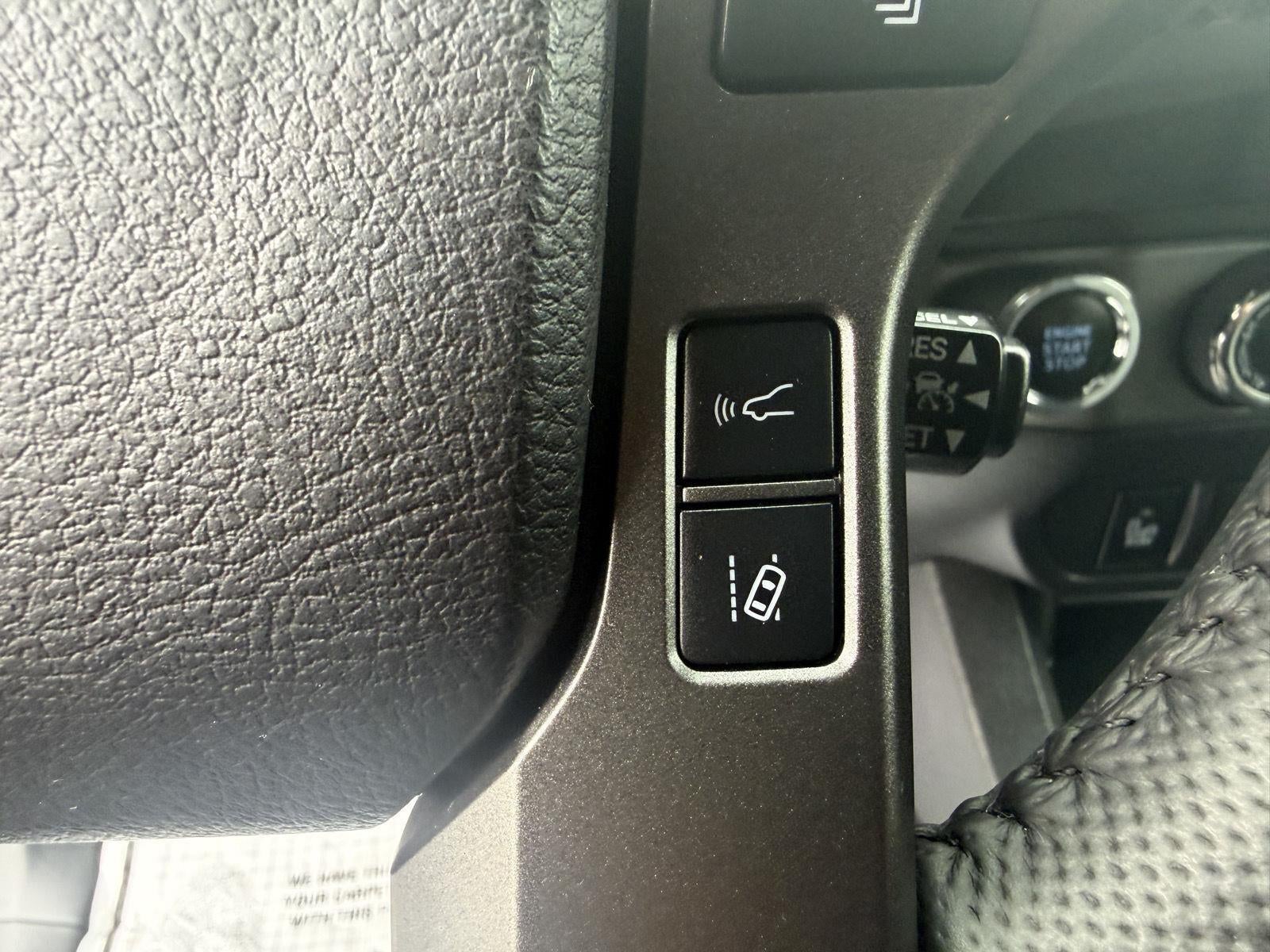 2023 Toyota Tacoma TRD Off-Road