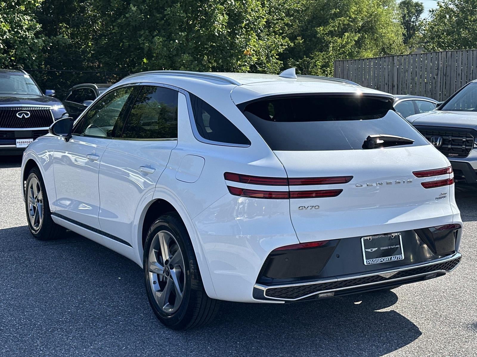 2026 Genesis GV70 2.5T