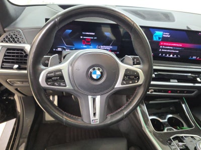 2025 BMW X7 M60i