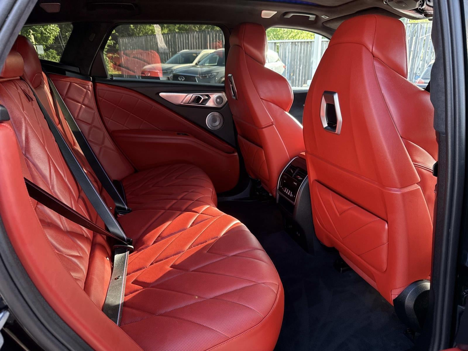 2023 BMW Xm Base