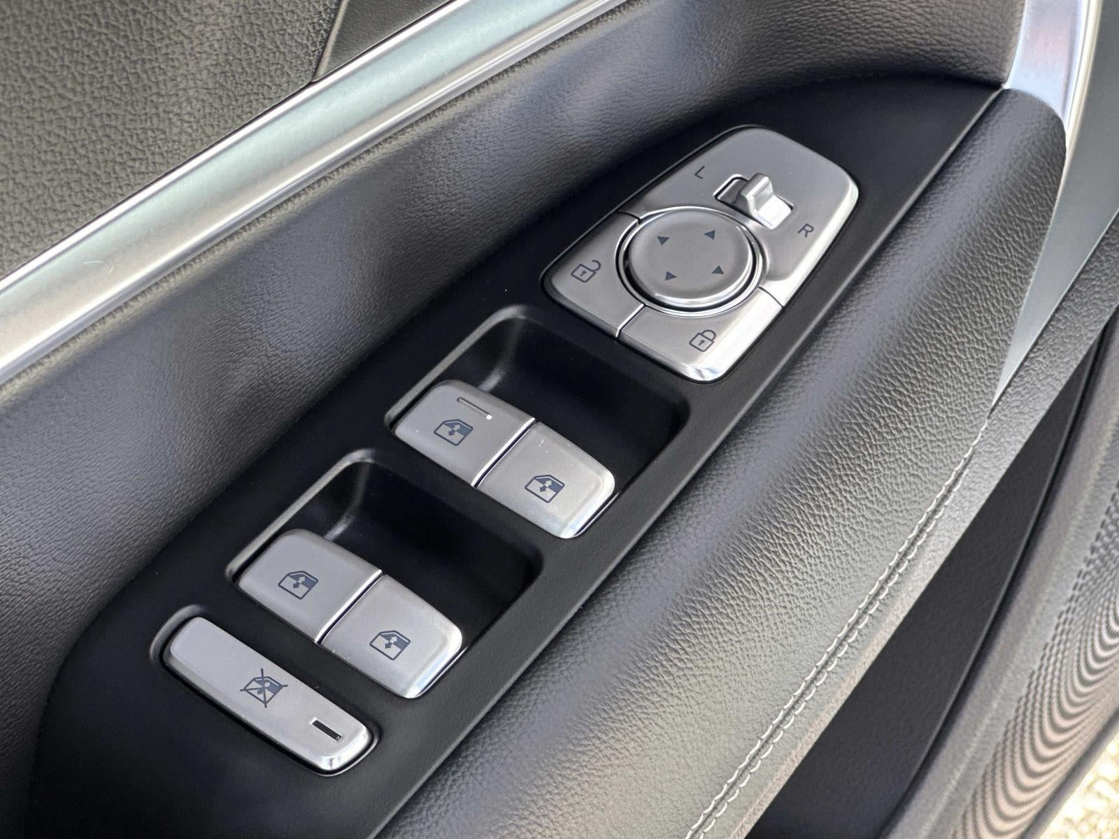 2026 Genesis G70 2.5T