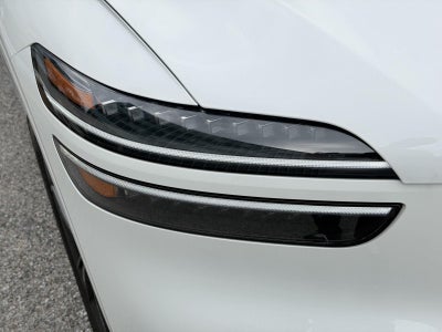 2027 Genesis GV70 2.5T Select
