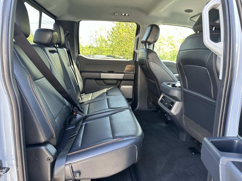 2026 Ford F-450SD Lariat DRW