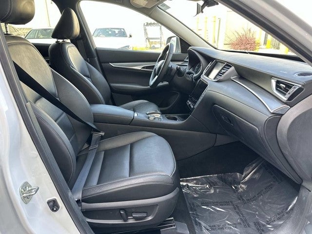 2023 INFINITI QX50 PURE