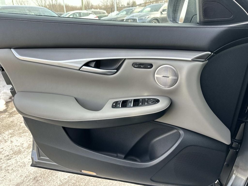 2023 INFINITI QX50 LUXE