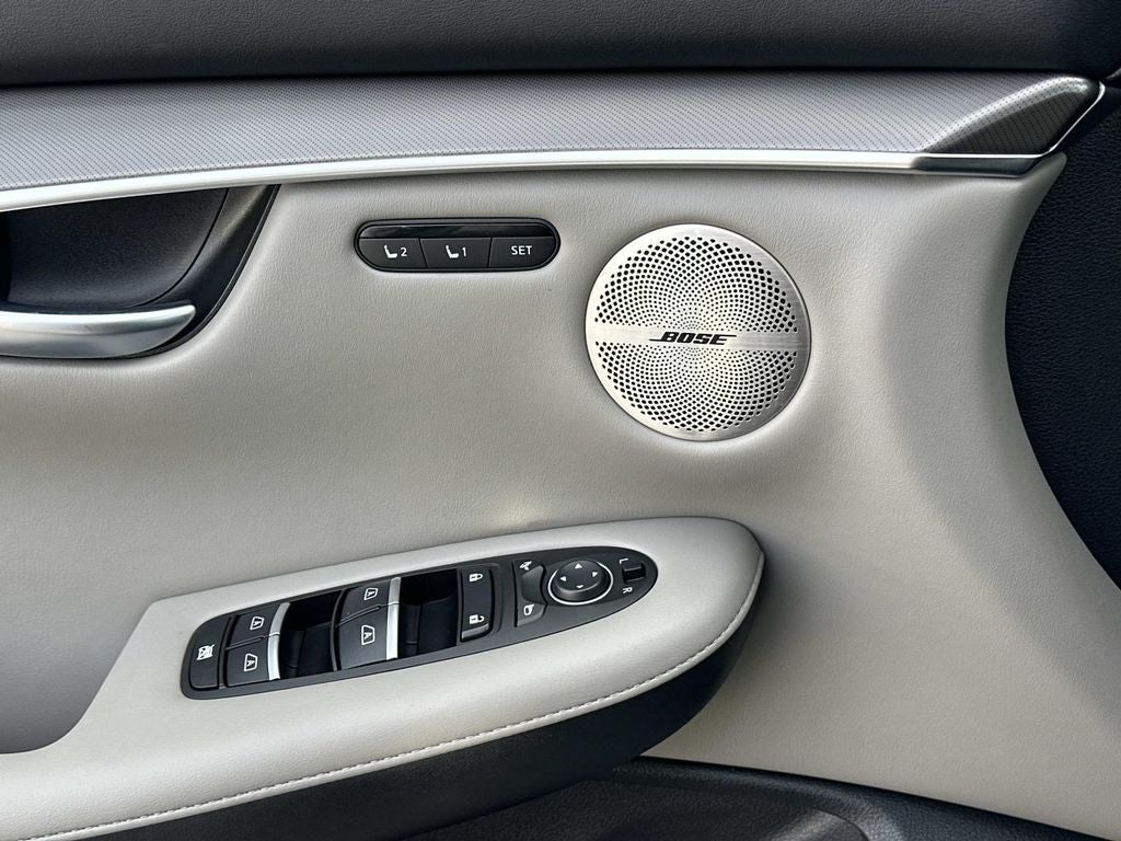 2023 INFINITI QX50 LUXE