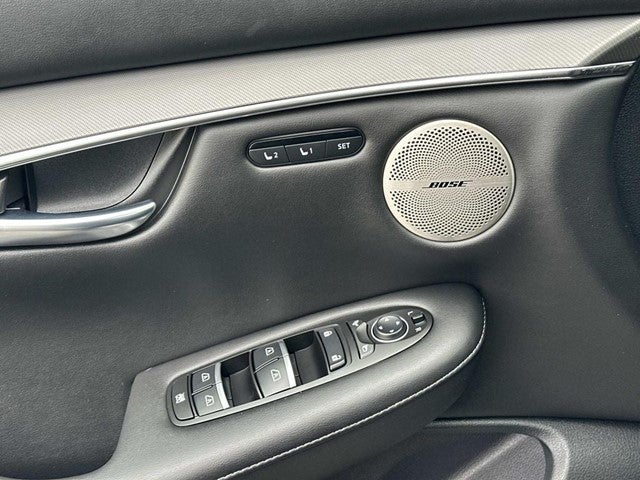 2024 INFINITI QX50 LUXE